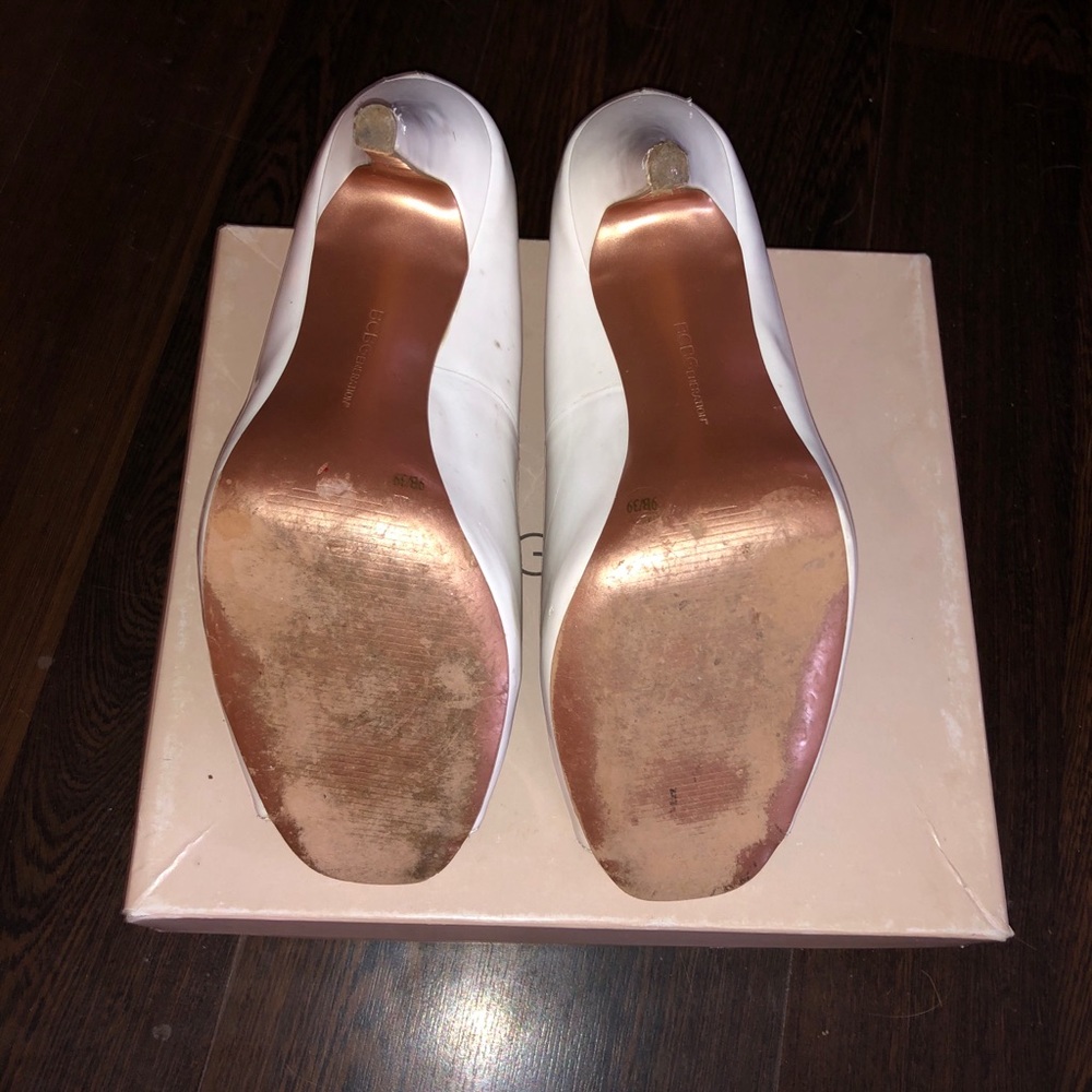 High Heels - Picture 6 of 6